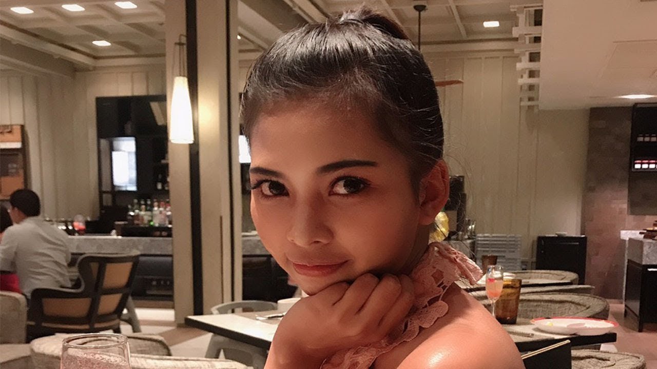 Beautiful Thai Girl In Bangkok