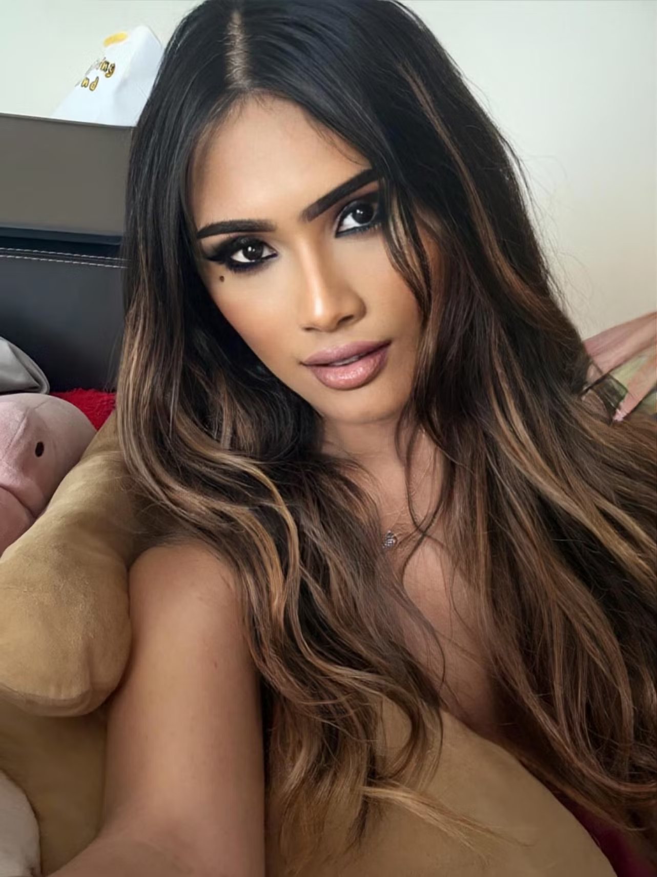 Meeting Ladyboys In Thailand