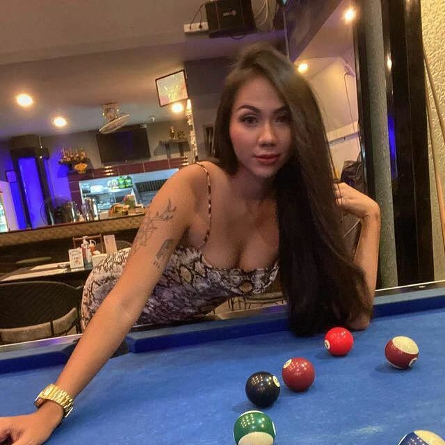Naive in Pattaya
