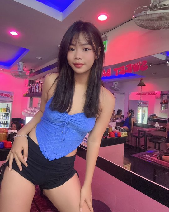 shy thai bargirl