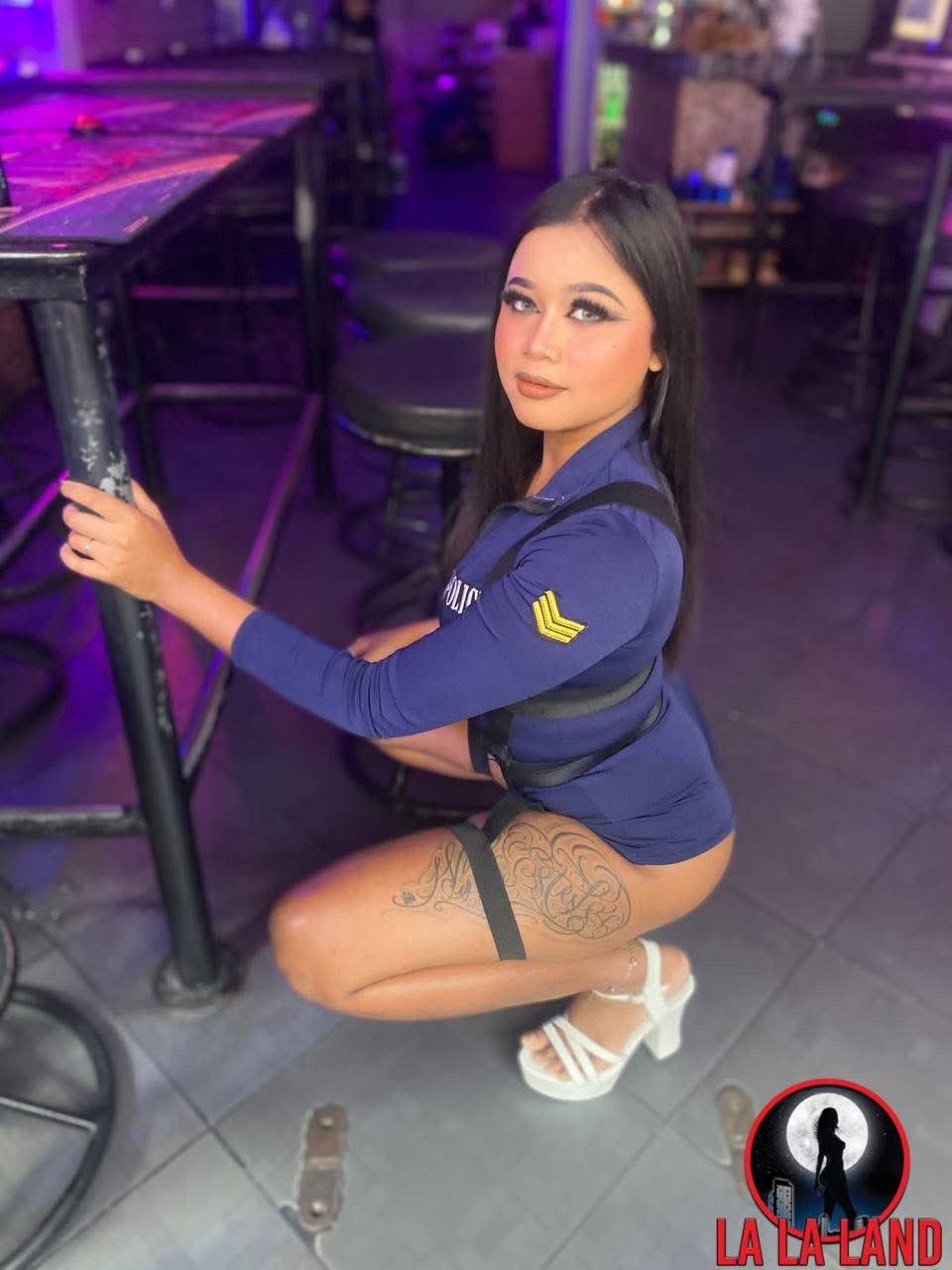 Police Outfit Bargirl