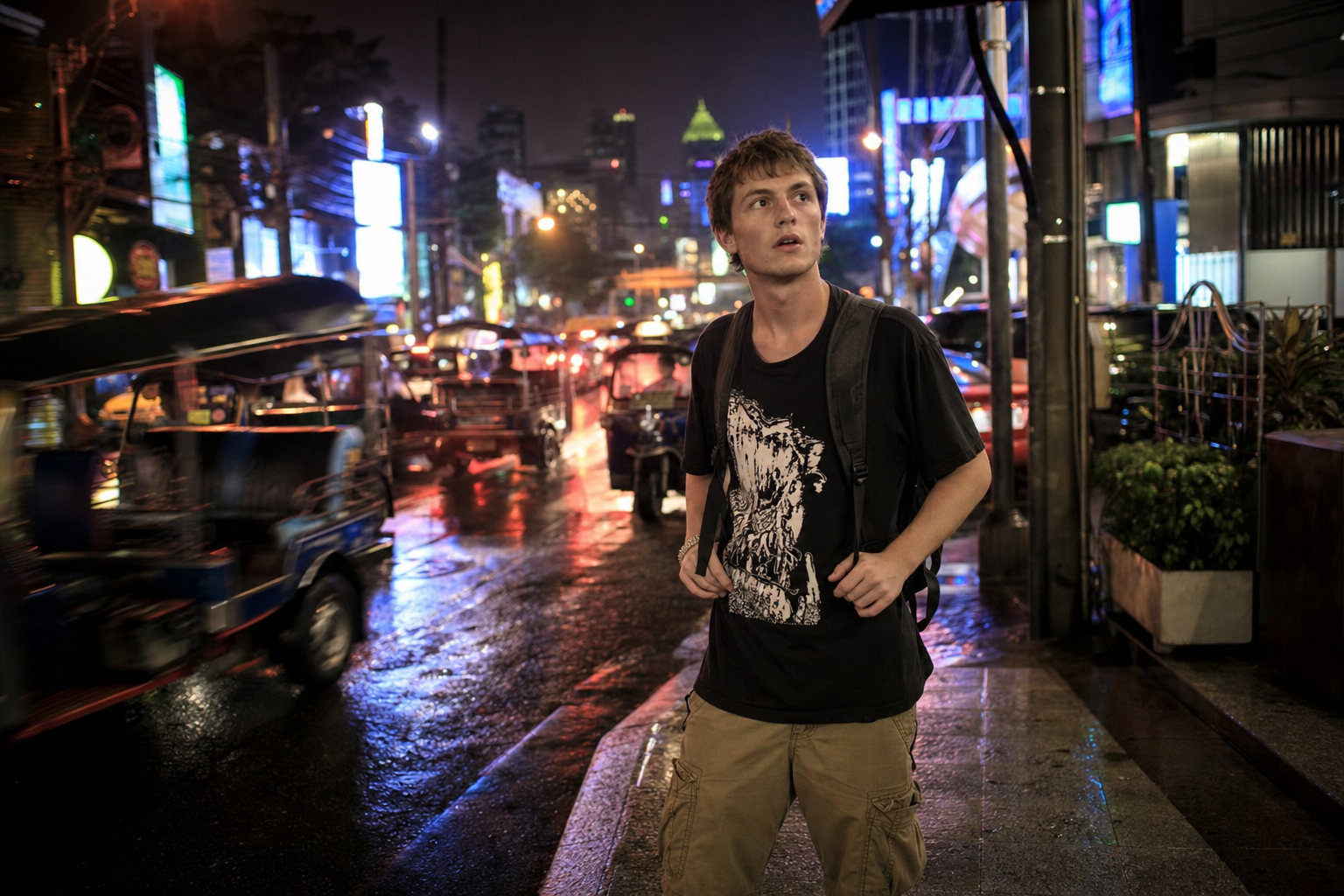 Young Brit Arrives in Bangkok