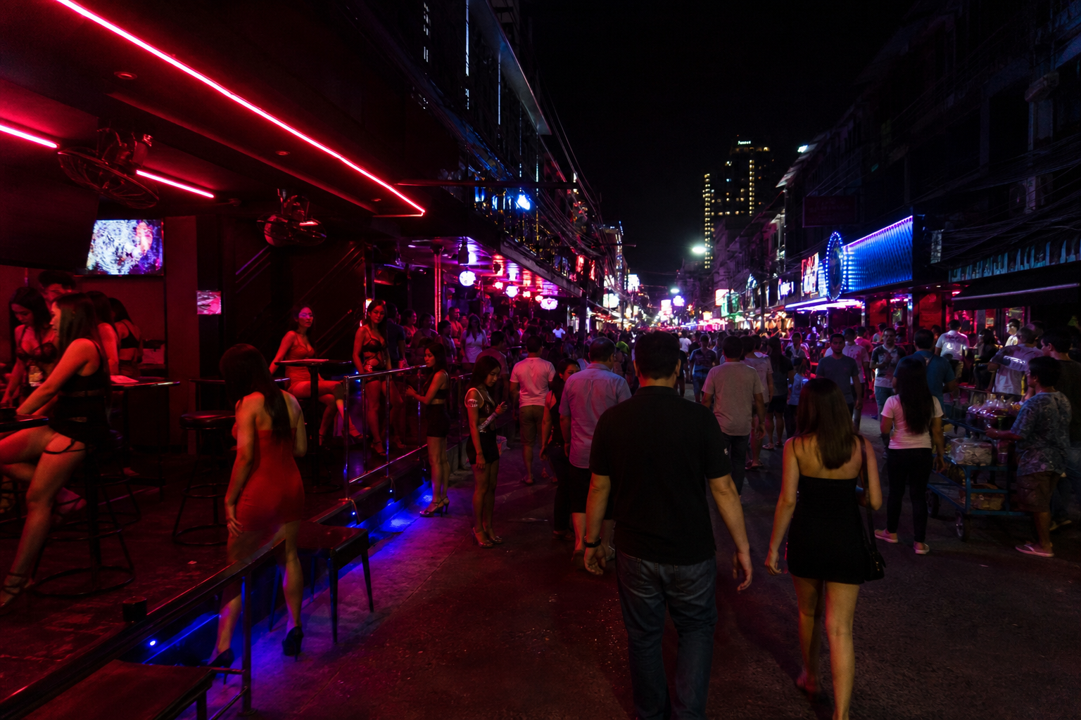 Soi 6 and Walking Street Nightlife