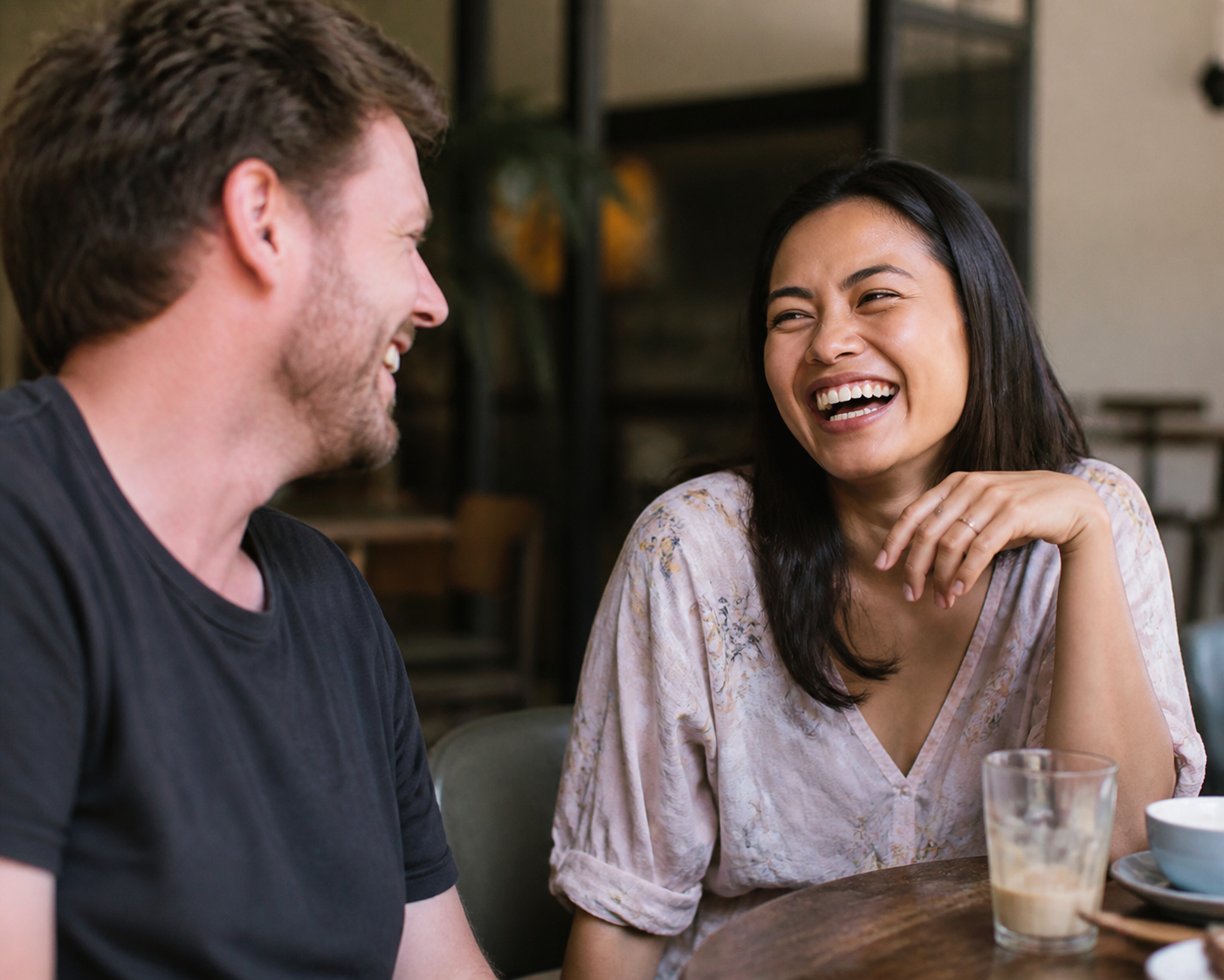 Being Drawn into a Pattaya Romance