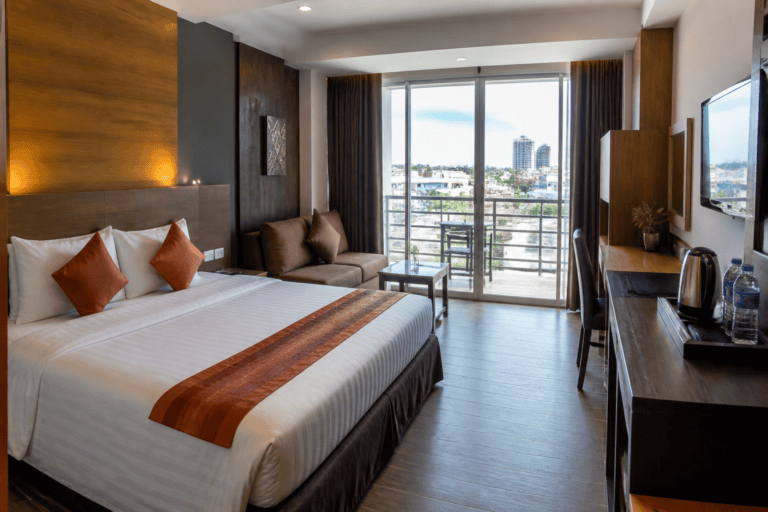 The 800 Thai Baht Pattaya Hotel Room