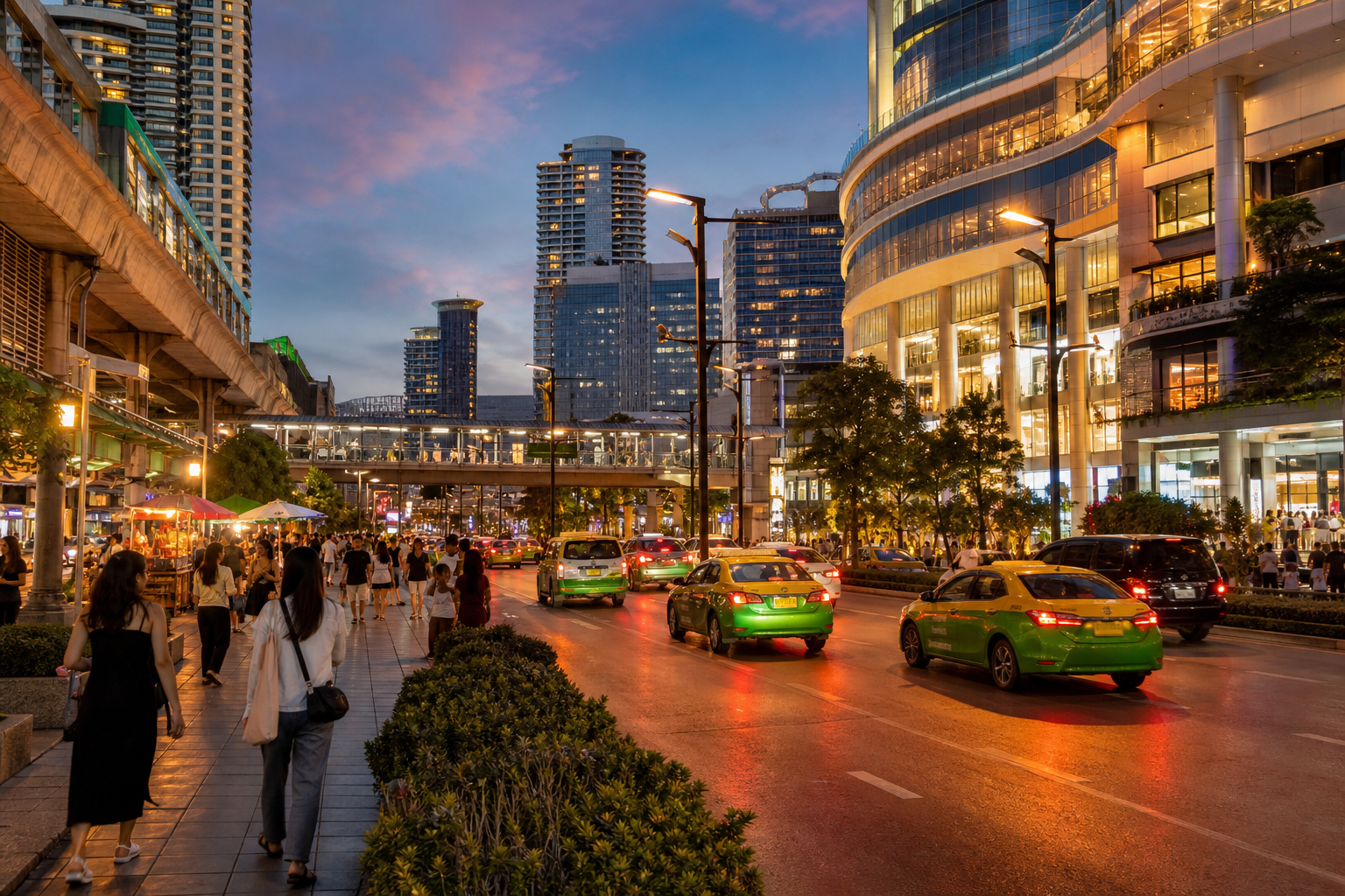 CentralWorld Food and Shopping Stops