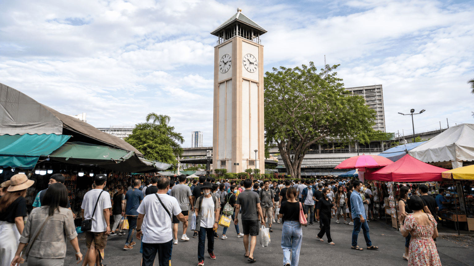 Chatuchak Clock Tower Meeting Point and Market Zones