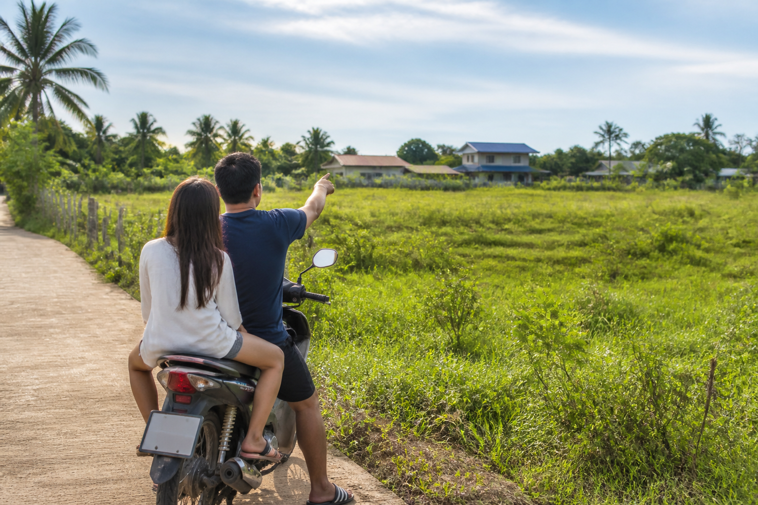Choosing Land for the New House