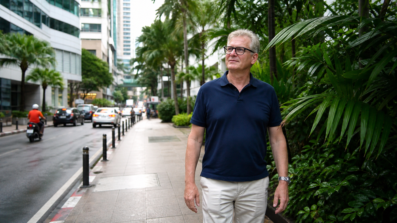 Managing Thailand's Heat, Humidity, and Everyday Dress
