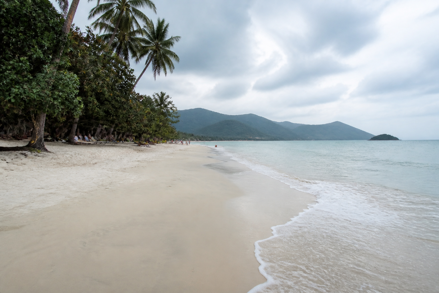 Exploring White Sand Beach