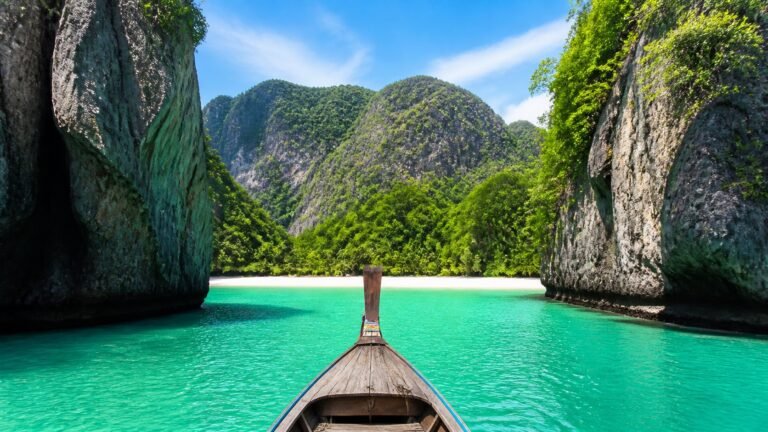 3 Day Koh Phi Phi Itinerary for Maya Bay Viewpoints