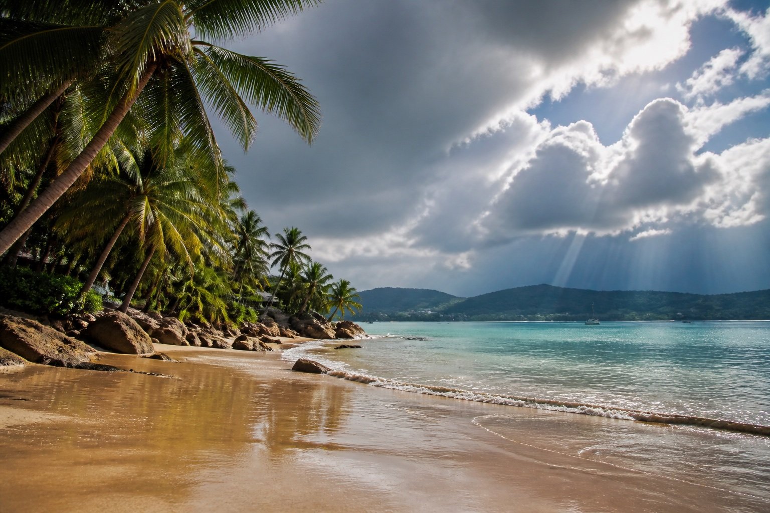 Phuket Weather Rainy Season and Hotel Prices
