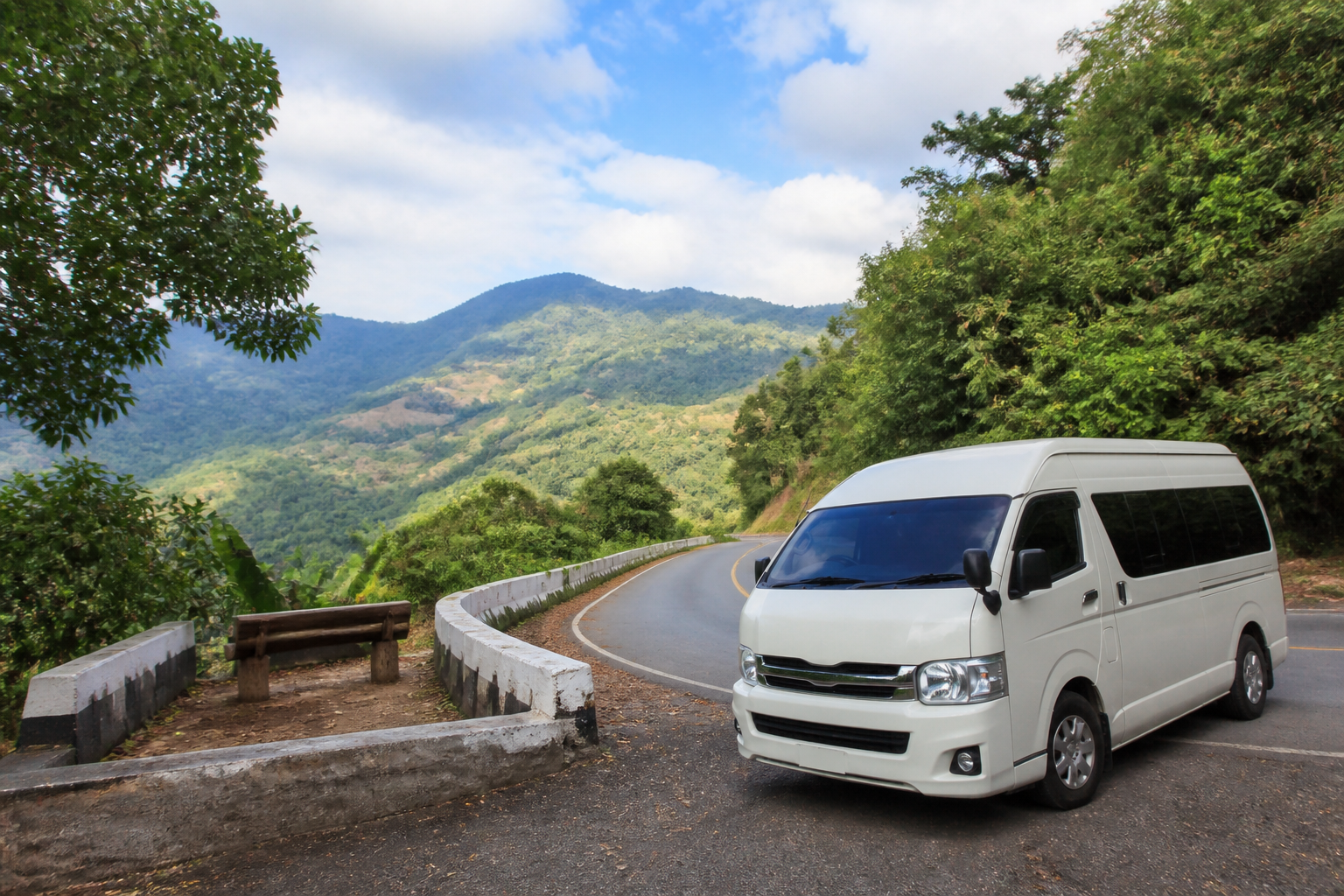 Shared Minivan from Chiang Mai to Pai