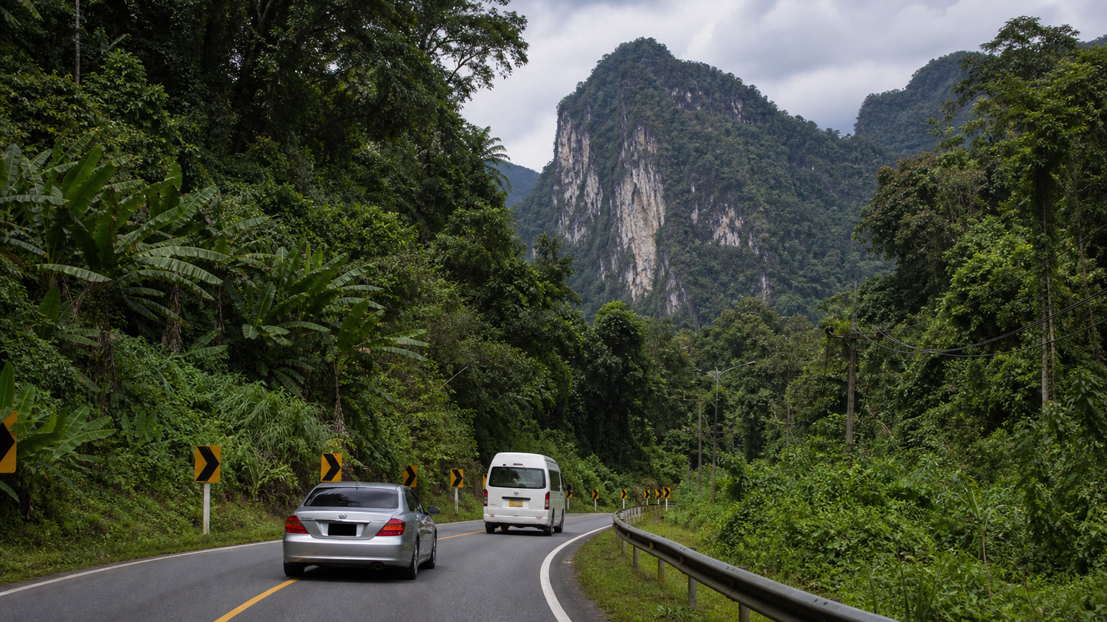Surat Thani to Khao Sok by Private Driver or Minivan