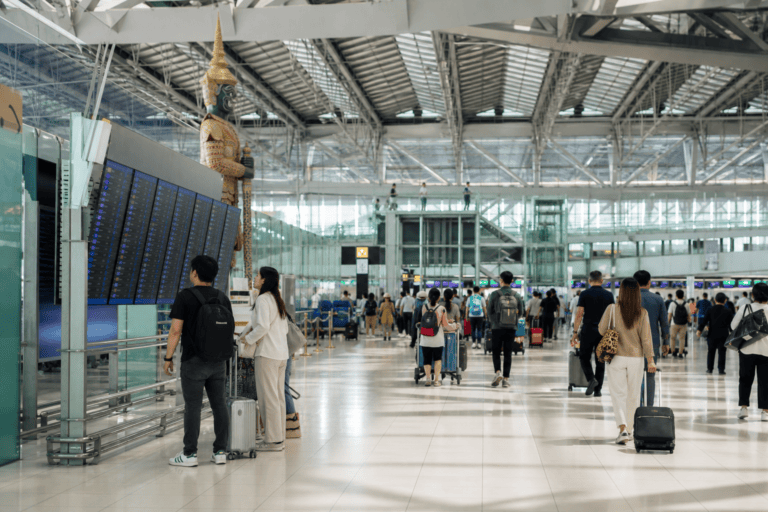 Bangkok Airport Departure Guide: Arrival Forms, VAT, and Connections