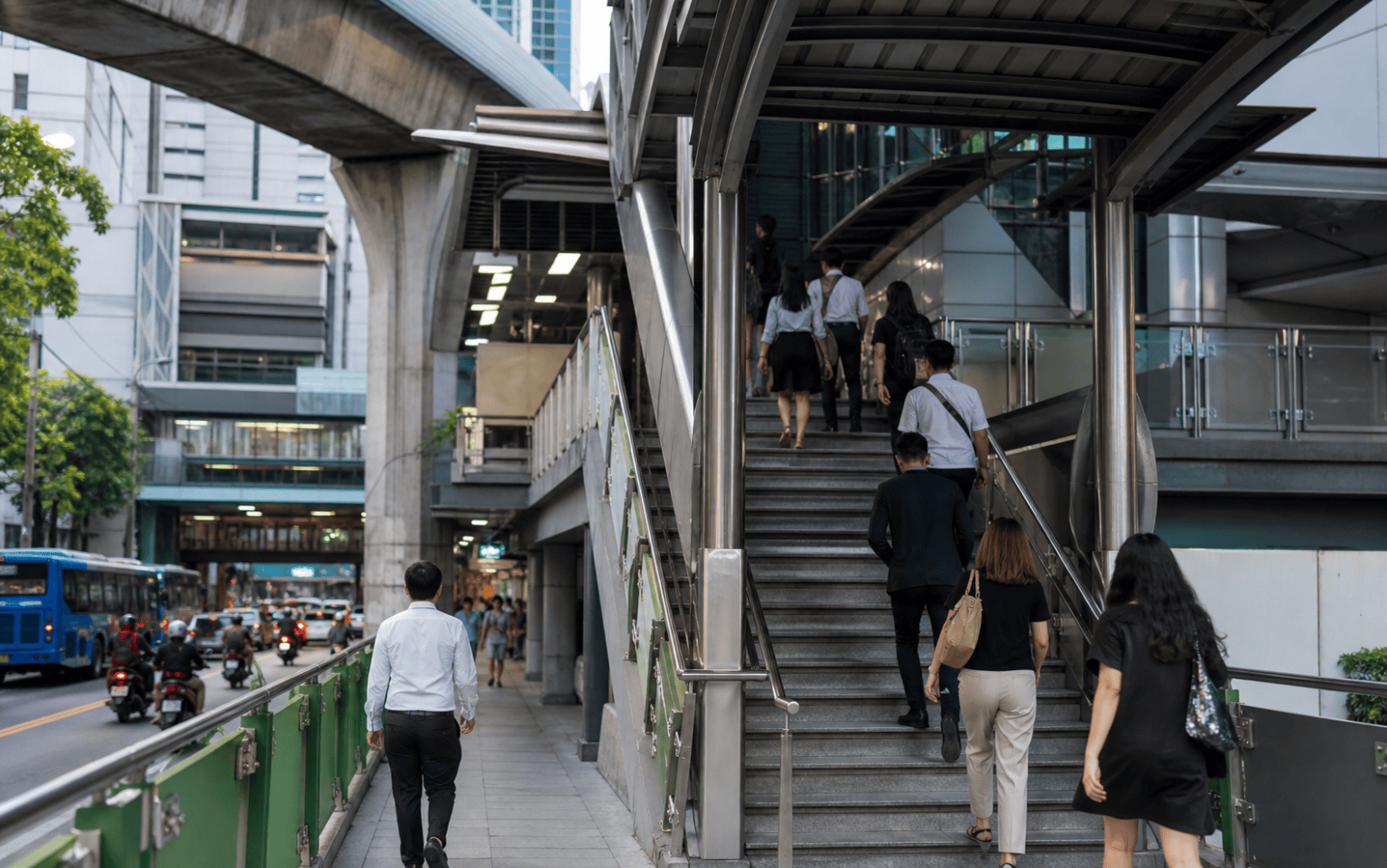 Bangkok Transit and Wayfinding: BTS, MRT, and Simple Planning