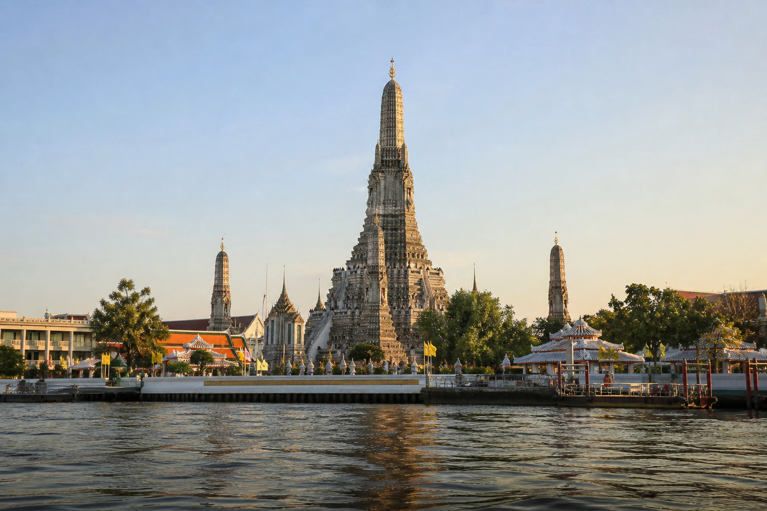 Wat Arun and Bangkok's Temple of Dawn