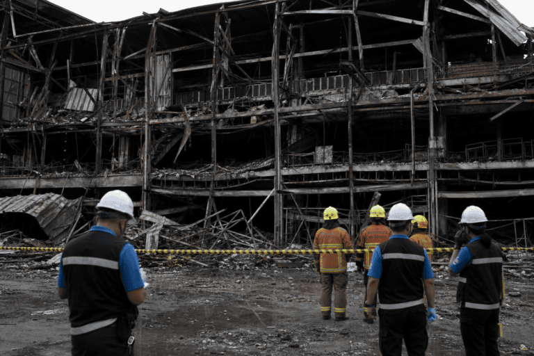 Bangkok Market Fire Investigators Unable to Reach the Starting Point