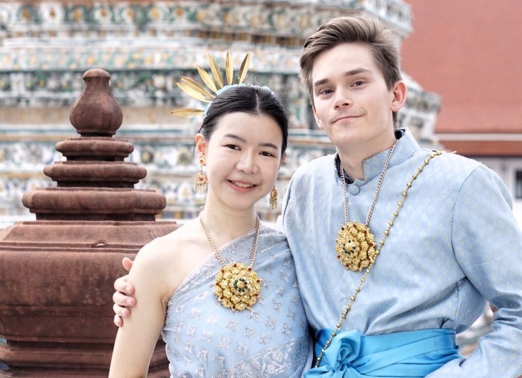 Long distance relationship